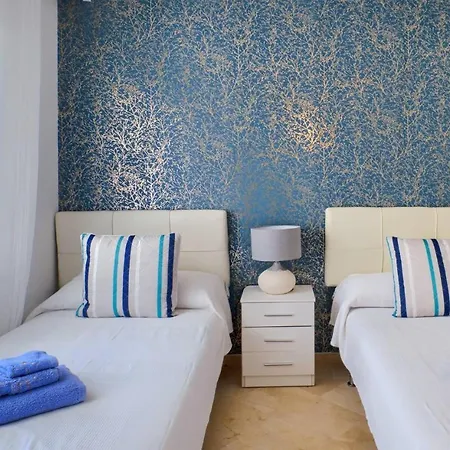 Cozy Side With Pool * Estepona