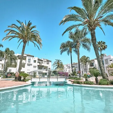 Cozy Side With Pool * Estepona