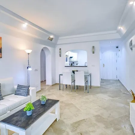 Cozy Side With Pool *