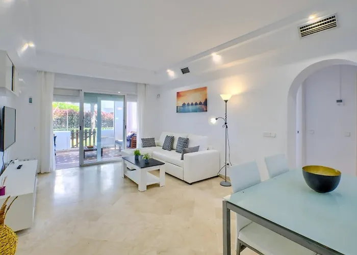 Cozy Side With Pool Appartement